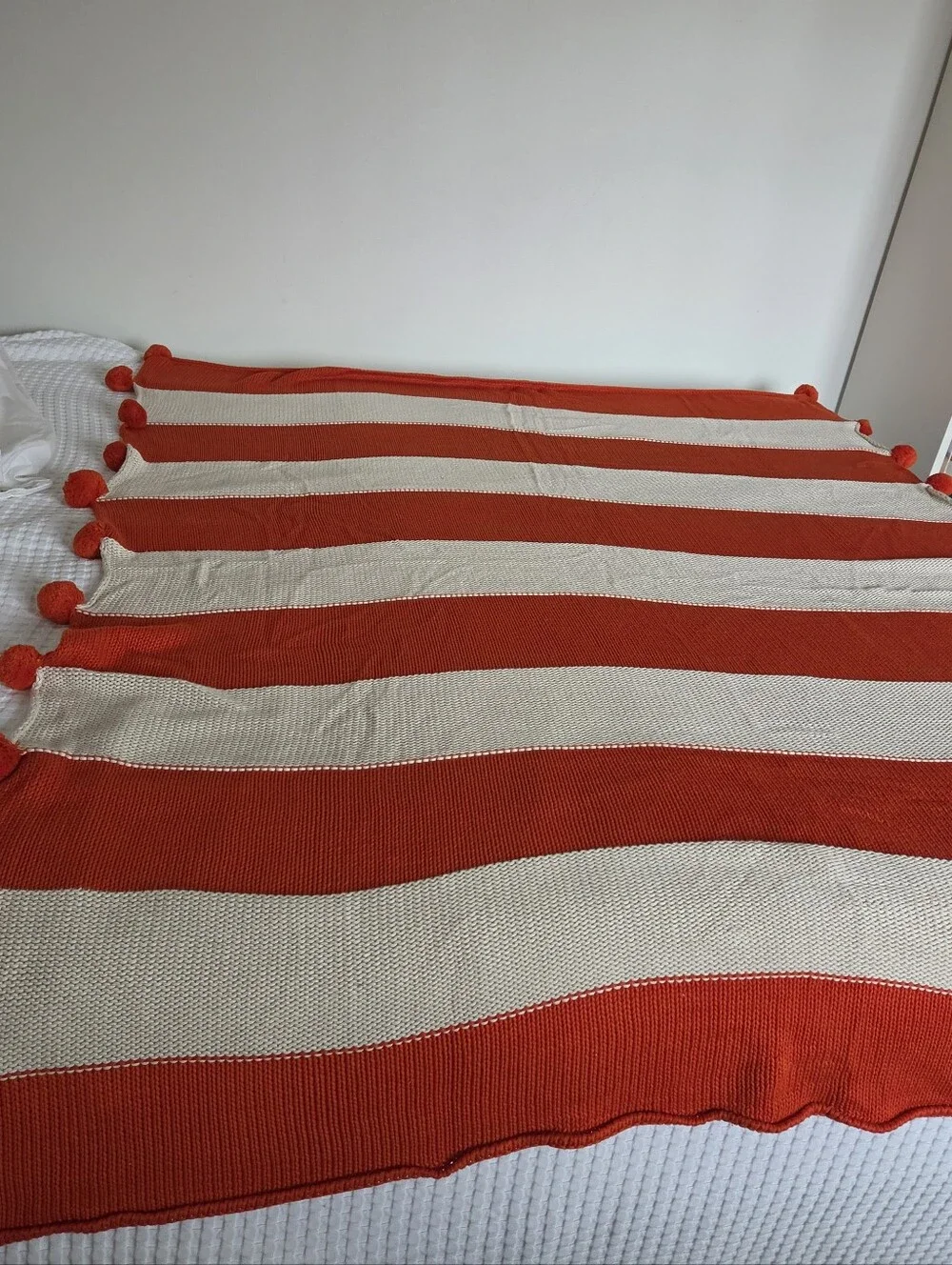 Crate & Kids Candy Cane Pom Pom Throw Blanket🎄